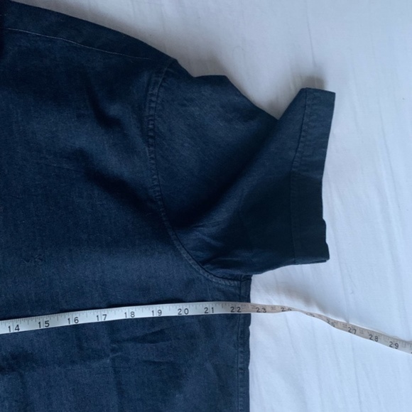 NWT Michael Kors Button Up Chambray Shirt Large - Picture 3 of 6